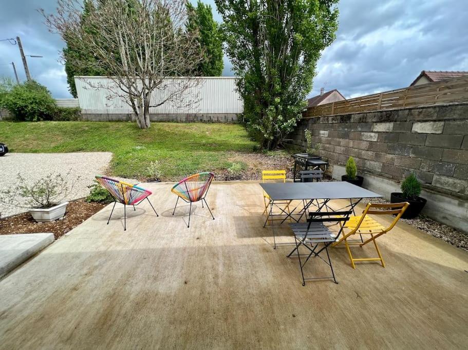 Gurgy Logement De Plain-Pied Avec Jardin, Terrasse מראה חיצוני תמונה